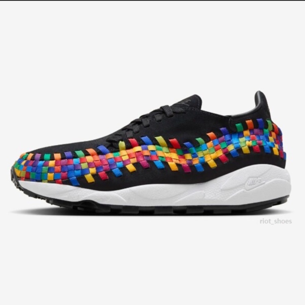 RARe HTF Nike Air Footscape Woven Rainbow Black Women Unisex Sz W 8